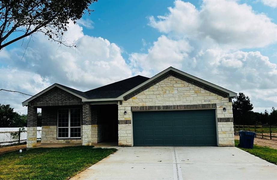 248 ALLEDA, Prairie View, TX 77484