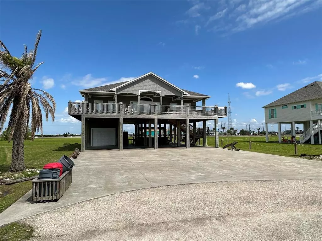 Crystal Beach, TX 77650,2371 Sand Crab LN