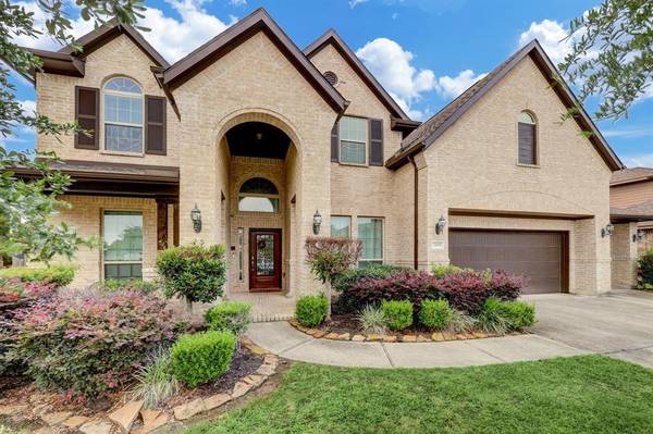 2409 Malaga LN, League City, TX 77573