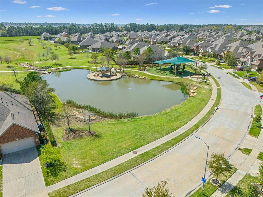Tomball, TX 77377,18230 Russett Green DR
