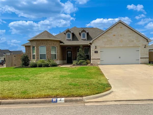 West Columbia, TX 77486,2 Green Meadows LN