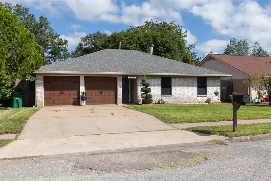 10550 Alcott DR, Houston, TX 77043