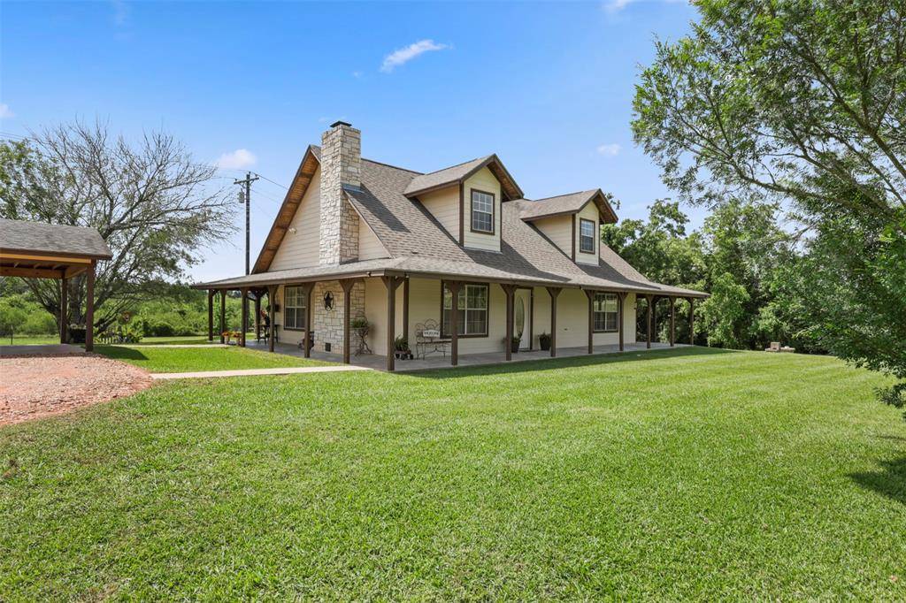 Brenham, TX 77833,999 Salem RD