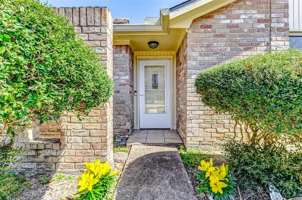 Katy, TX 77450,611 Park Knoll LN