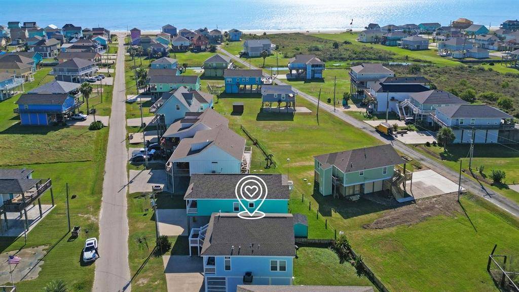 967 Driftwood DR, Crystal Beach, TX 77650