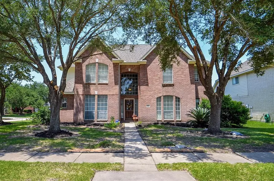 11418 Bucks Bridge LN, Sugar Land, TX 77498