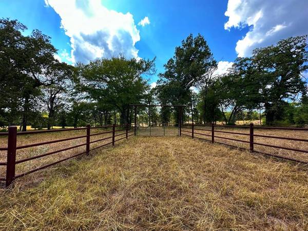 3281 Pr 1480, Centerville, TX 75833