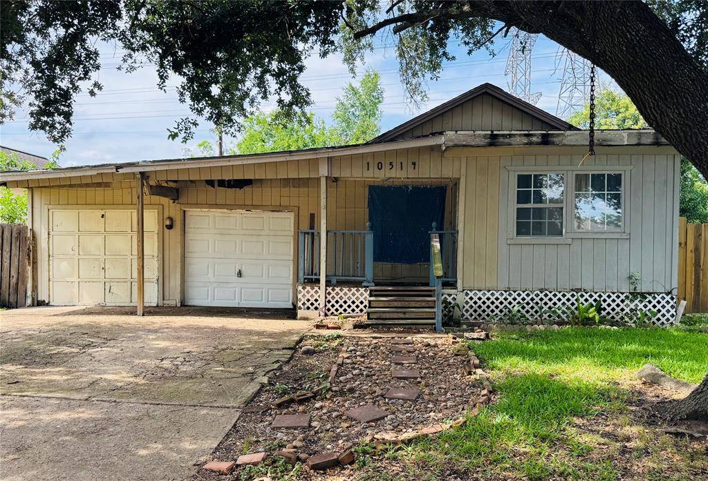 10514 Norton DR, Houston, TX 77043