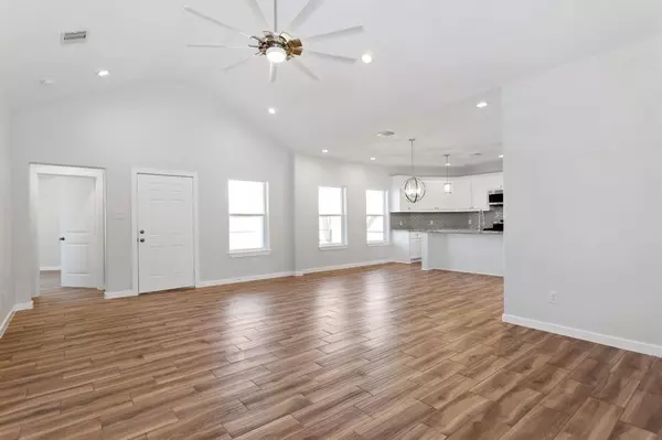 Houston, TX 77051,3521 Sunbeam ST