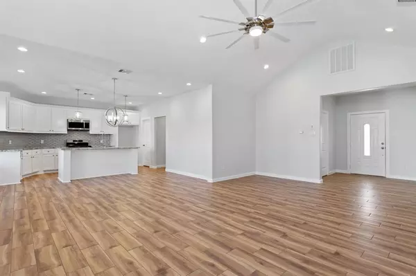 Houston, TX 77051,3521 Sunbeam ST