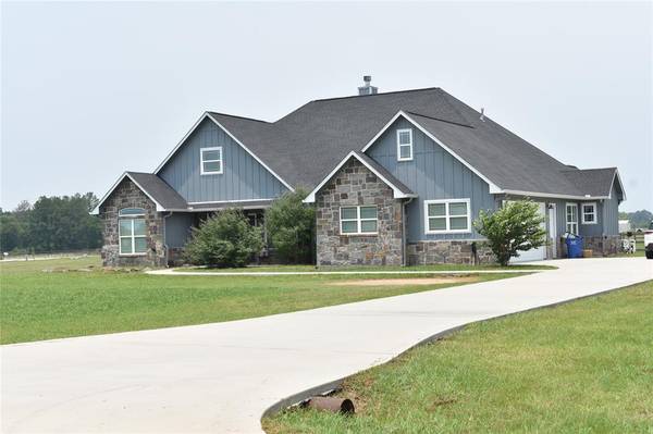 New Waverly, TX 77358,7 Long Horn Loop CT