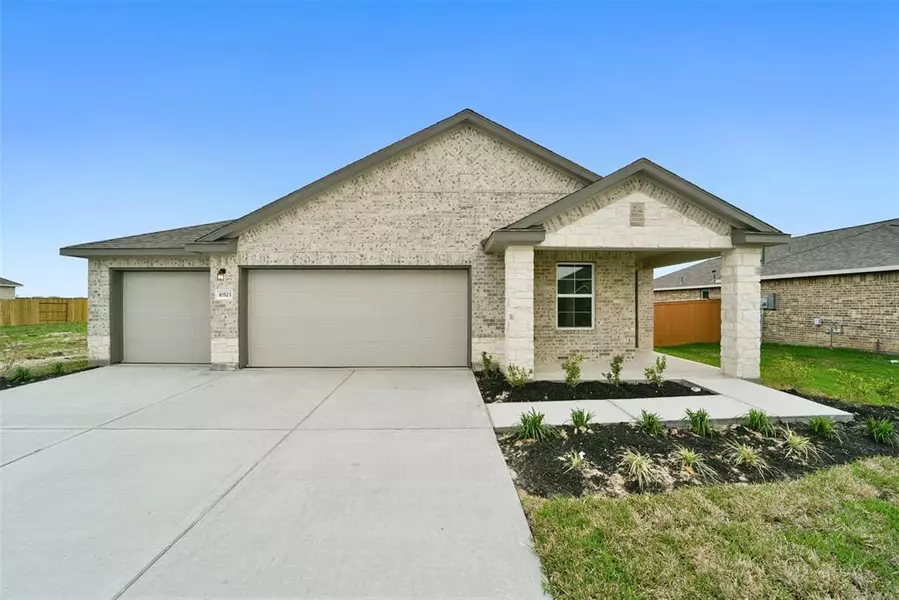 10523 Plumas Run DR, Rosharon, TX 77583