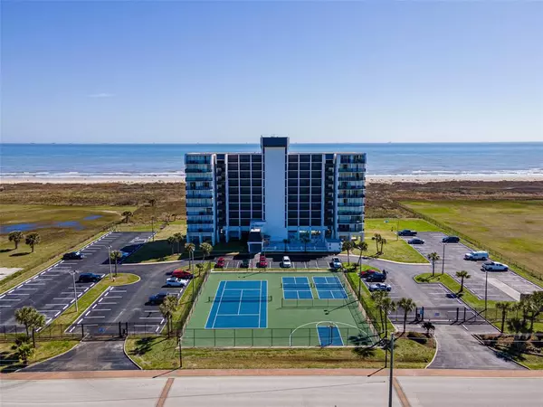 Galveston, TX 77550,415 E Beach Dr DR #808