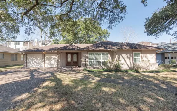 5604 S Whitehaven, Bellaire, TX 77401