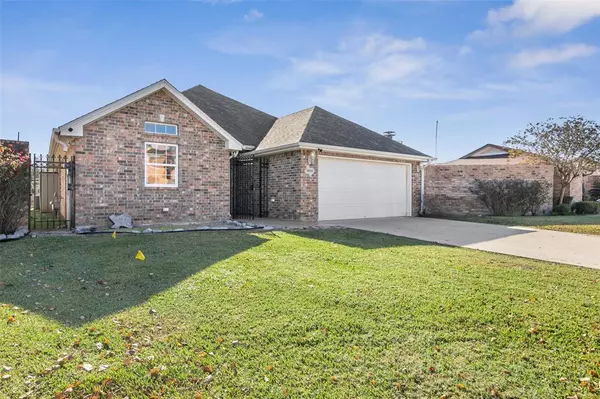 Port Arthur, TX 77642,4614 Briarwood LN