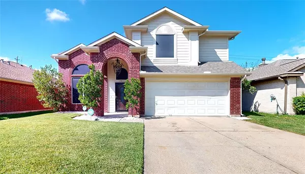 7511 Roseshire LN, Baytown, TX 77521