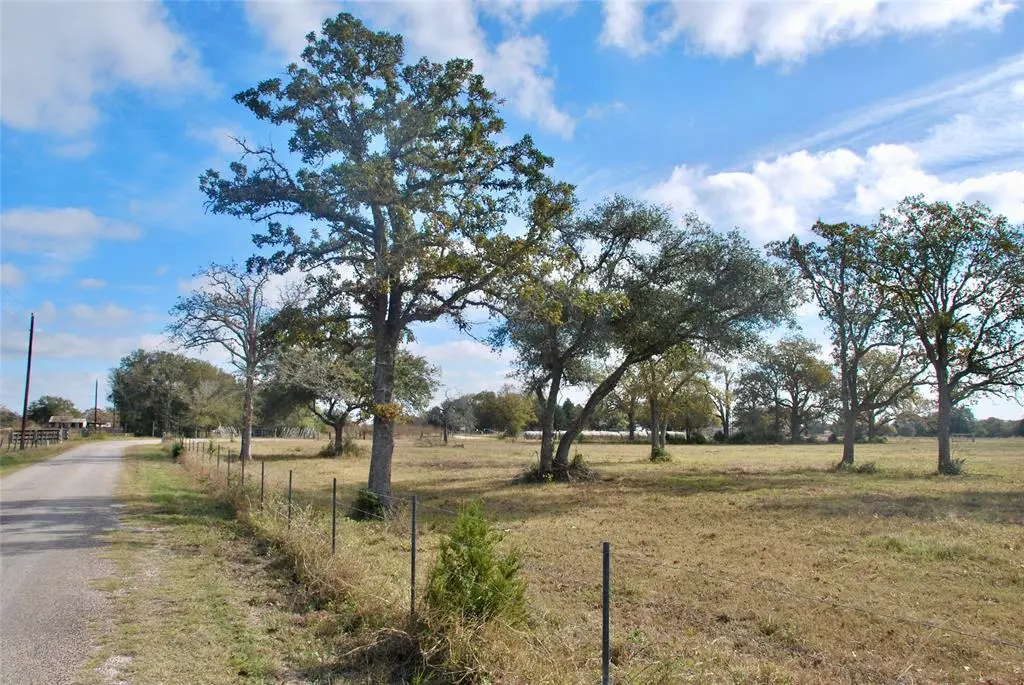 Hallettsville, TX 77964,TBD County Road 135