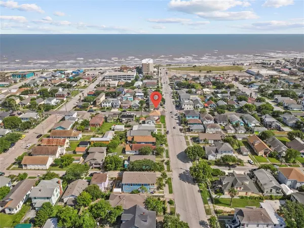 Galveston, TX 77550,3228 Avenue R