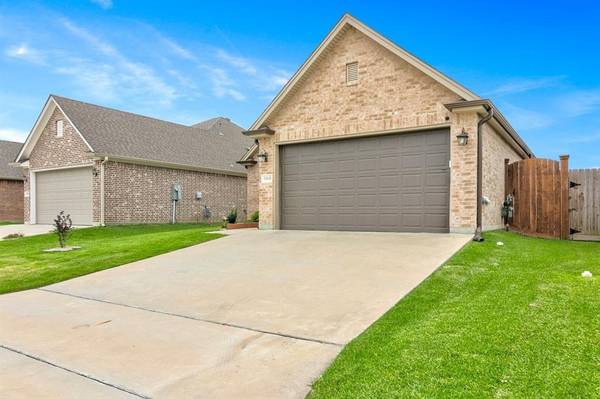 Port Arthur, TX 77640,10040 Dominion Ranch DR