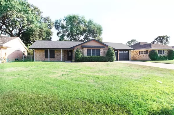 Alvin, TX 77511,322 Hurstgreen LN