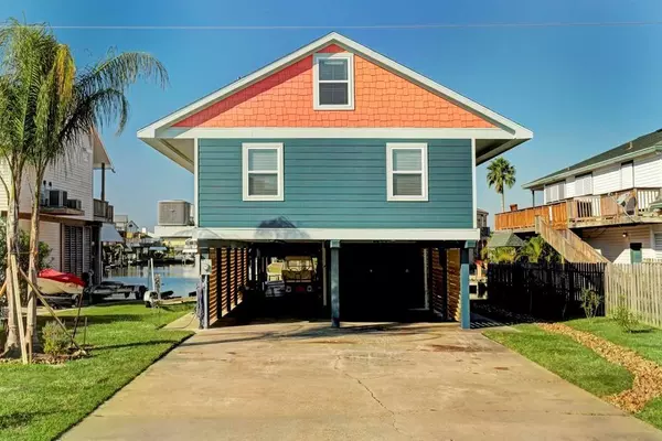 219 Bora Bora DR, Galveston, TX 77554