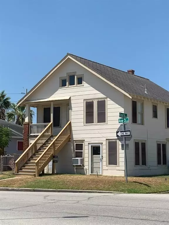 Galveston, TX 77551,5202 Avenue O up