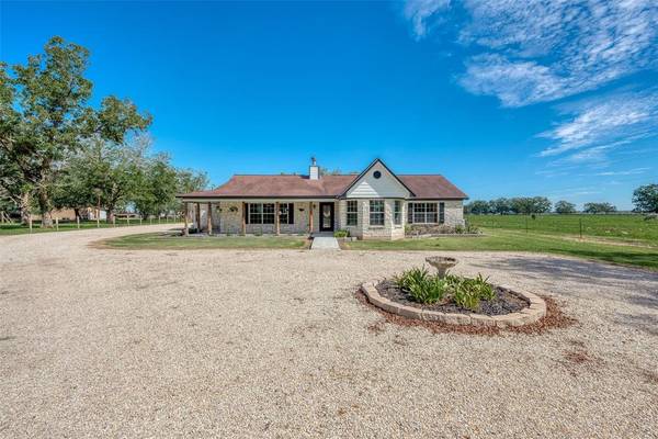 2655 County Road 195, Boling, TX 77420