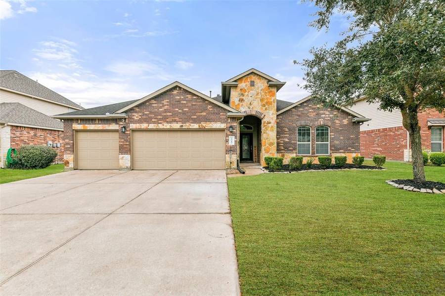 2514 Copper Fields DR, Rosharon, TX 77583