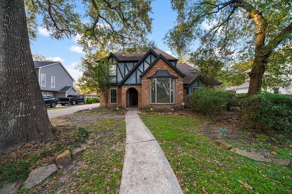 6714 Brittany Park LN, Houston, TX 77066