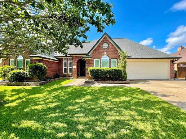 114 Audubon Woods, Richwood, TX 77531