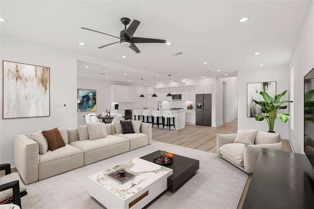 7411 Charlie ST, Houston, TX 77088