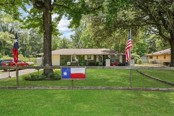 20640 Pin Oak RD, New Caney, TX 77357