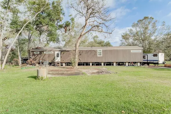 15602 County Road 526, Rosharon, TX 77583