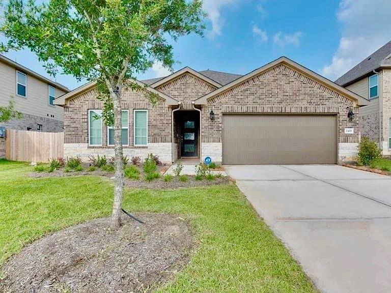 Rosenberg, TX 77471,2418 Humble WAY