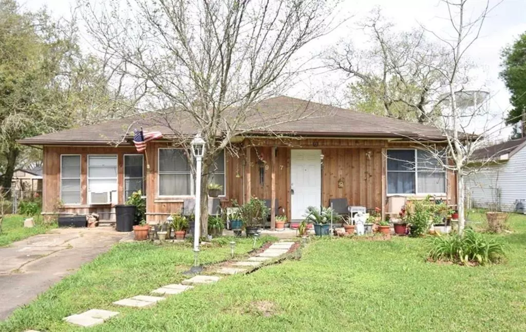 Angleton, TX 77515,917 Robinhood LN