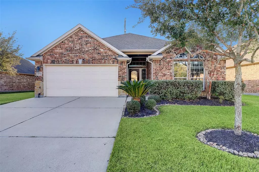 Pasadena, TX 77503,1034 Nantucket ST