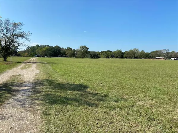 Waller, TX 77484,26237 Forest Hills LN