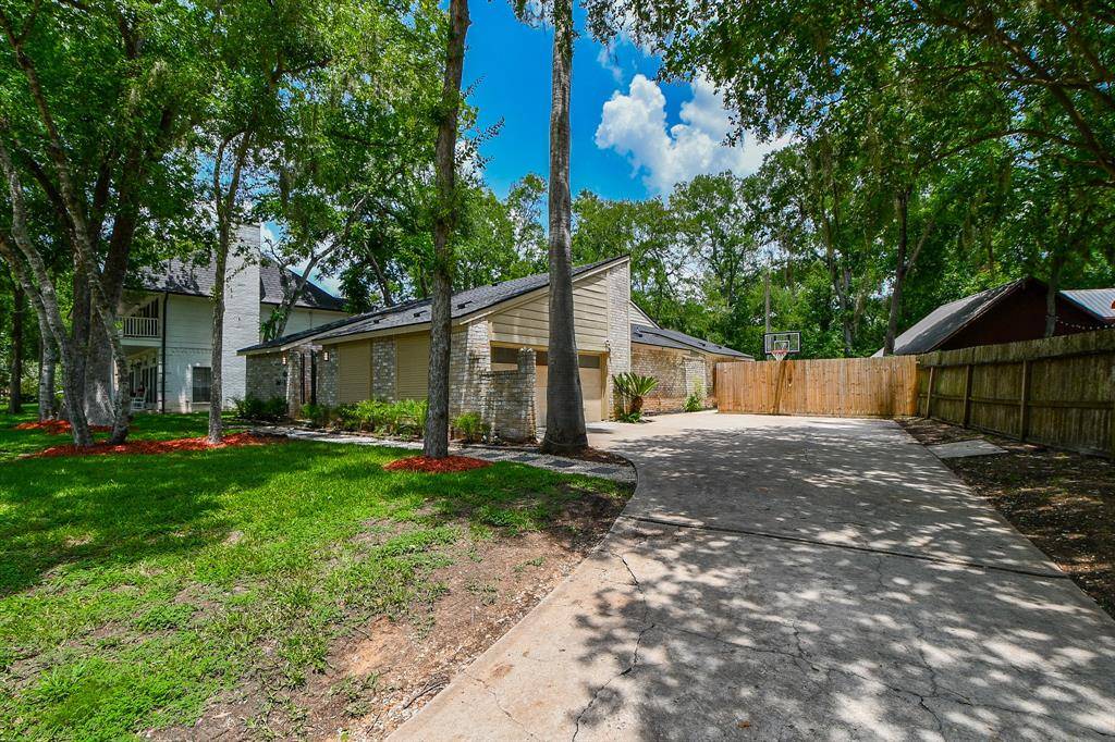 Richmond, TX 77406,1710 Wildwood LN