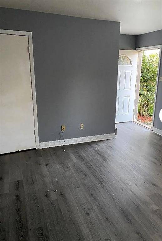 Angleton, TX 77515,312 Rice ST