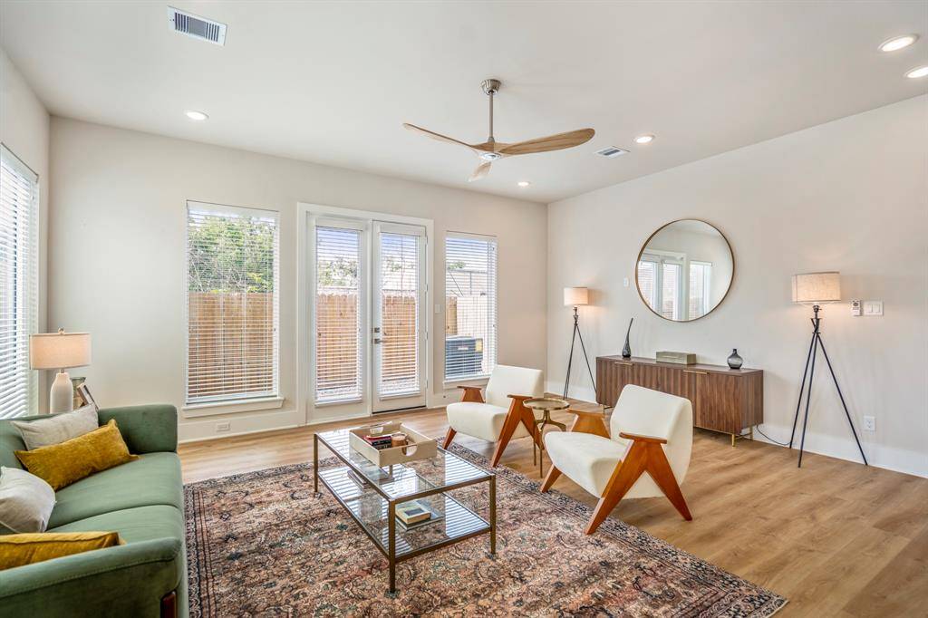Houston, TX 77055,8411 Pech Landing DR