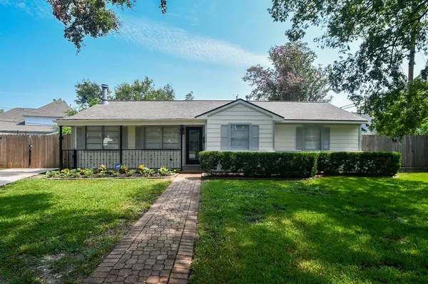 6602 Housman ST, Houston, TX 77055