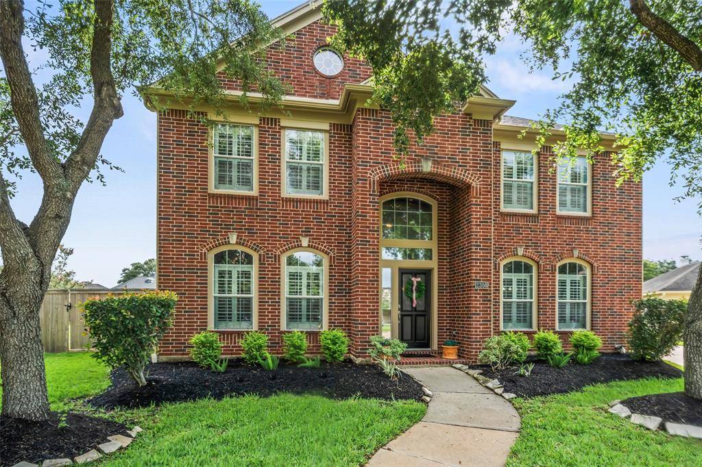 2303 Granite Shoals CT, Pearland, TX 77584