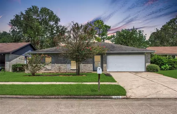 6218 Silver Leaf DR, League City, TX 77573