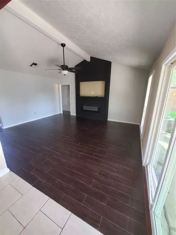 Houston, TX 77053,15845 Ridgeroe LN