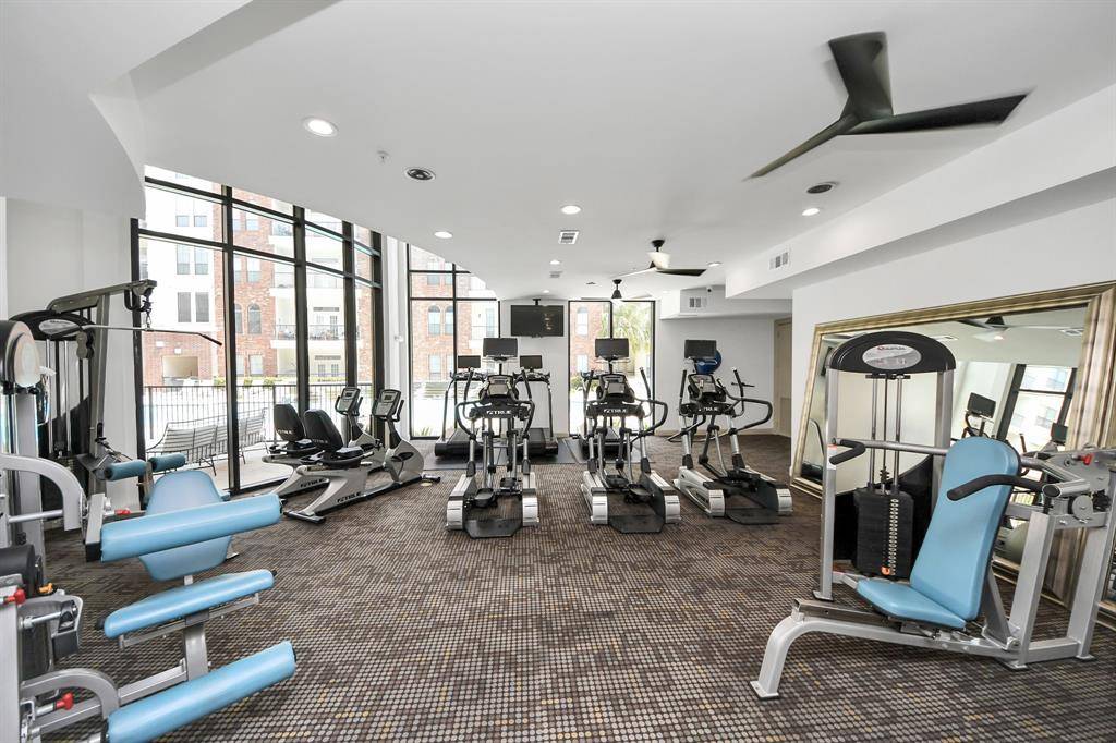Houston, TX 77057,6363 San Felipe ST #401