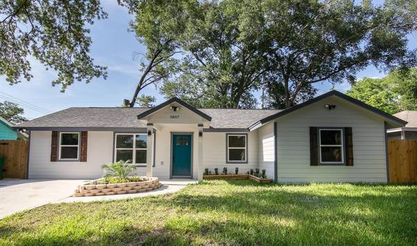 5807 Belmark ST, Houston, TX 77033