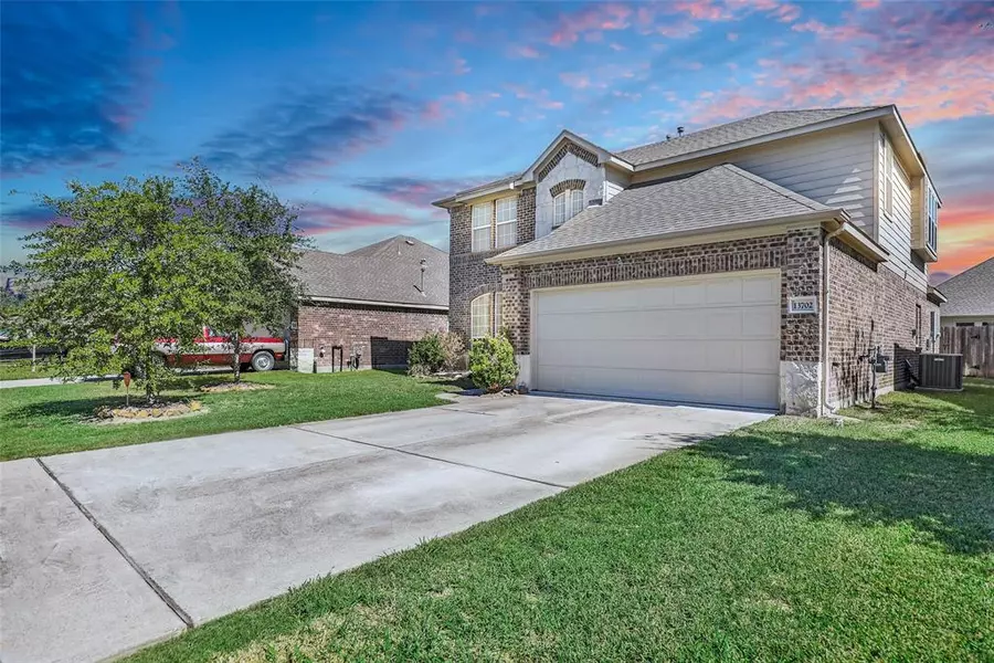 13702 Kodiak Brown Bear ST, Crosby, TX 77532