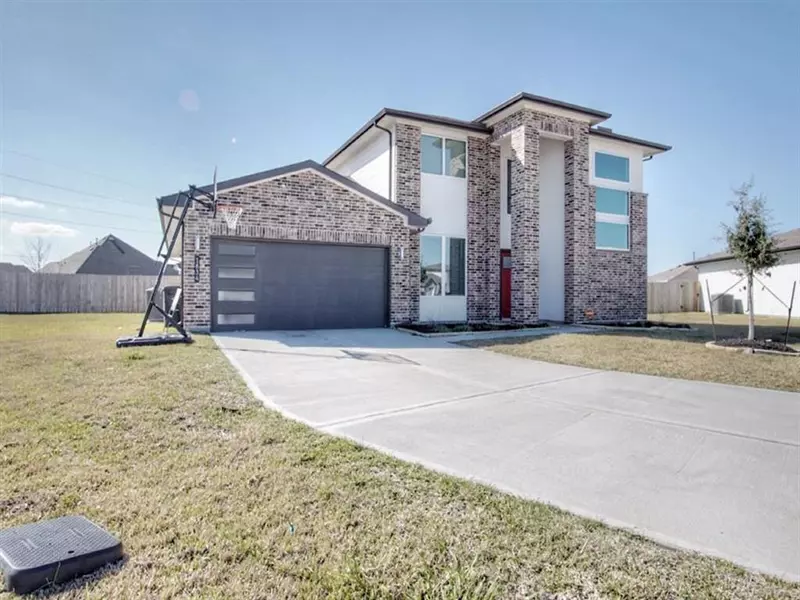 1834 Sandy Trail LN, Rosenberg, TX 77469