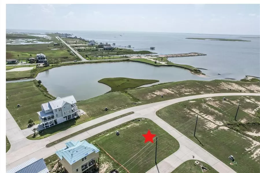 1603 Bay Pointe DR, Galveston, TX 77554