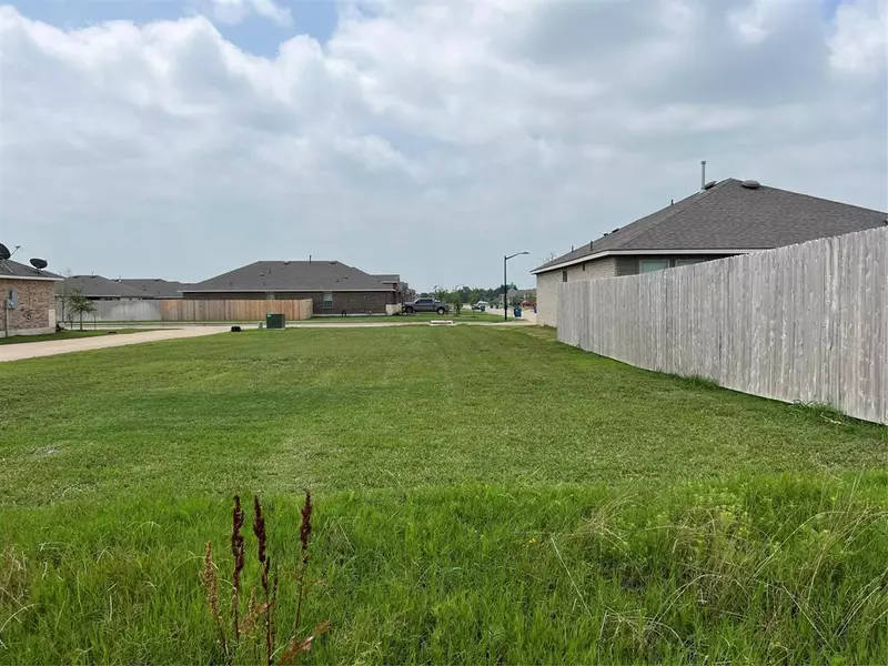 Lot 14 Front Nine LN, Navasota, TX 77868